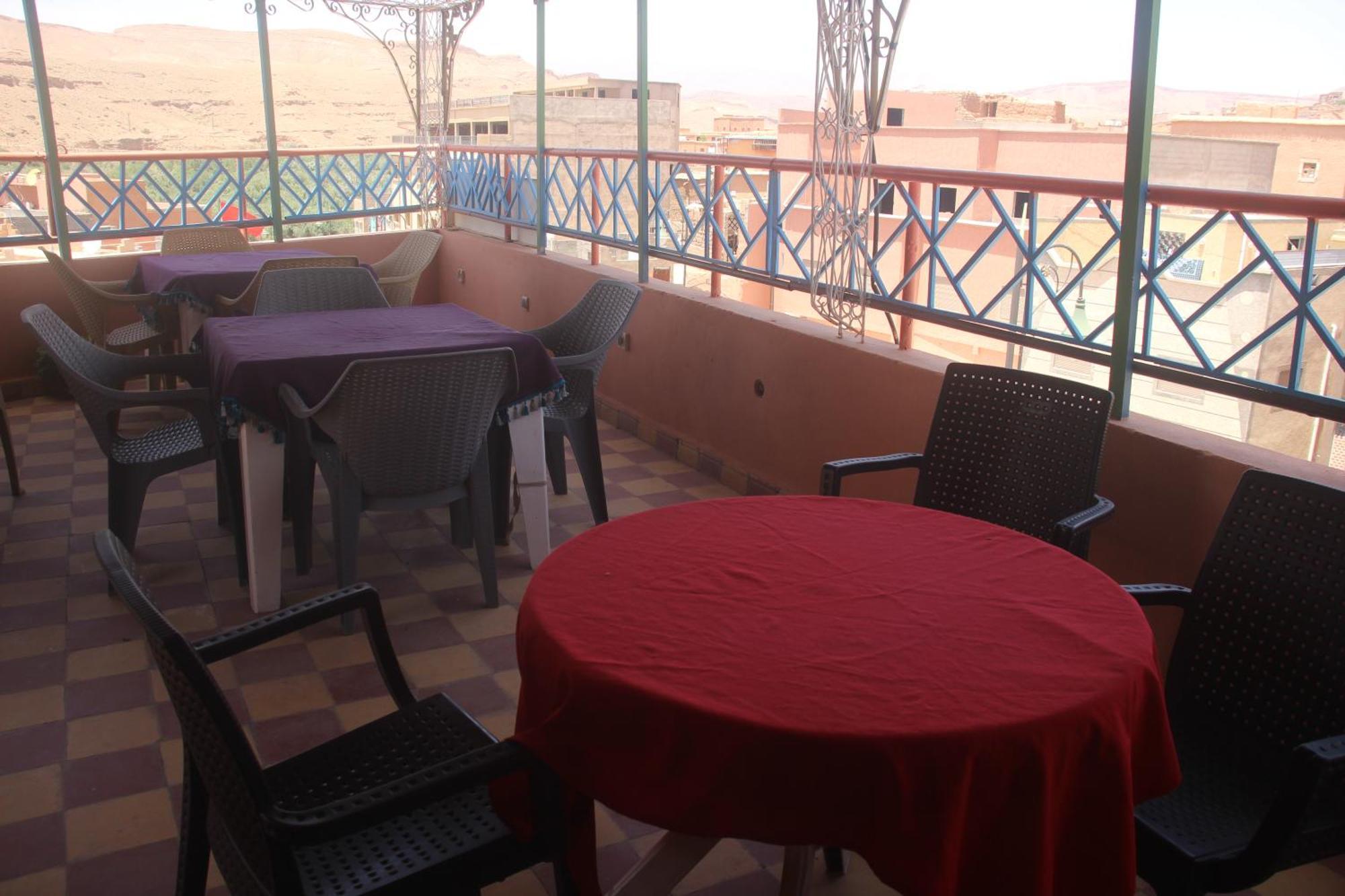 Auberge Restaurant Rooftop Tamazirt Boumalne Exteriér fotografie