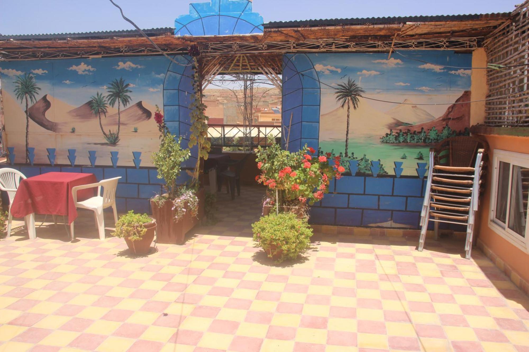 Auberge Restaurant Rooftop Tamazirt Boumalne Exteriér fotografie